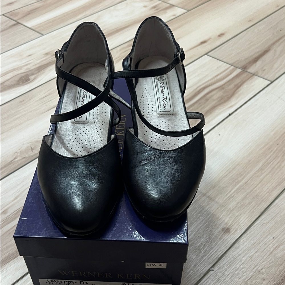 Werner Kern Felix’s dance shoe